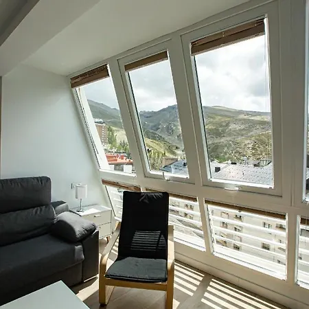 Holidays Montblanc A 1 Y Parking