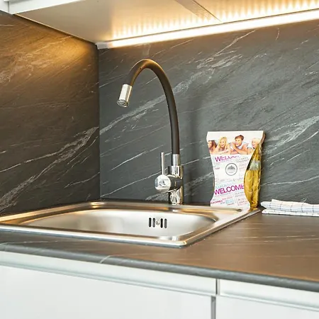 Holidays Montblanc A 1 Y Parking Apartment *